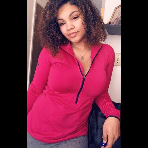 Pink Nike pullover - Picture 3 of 3